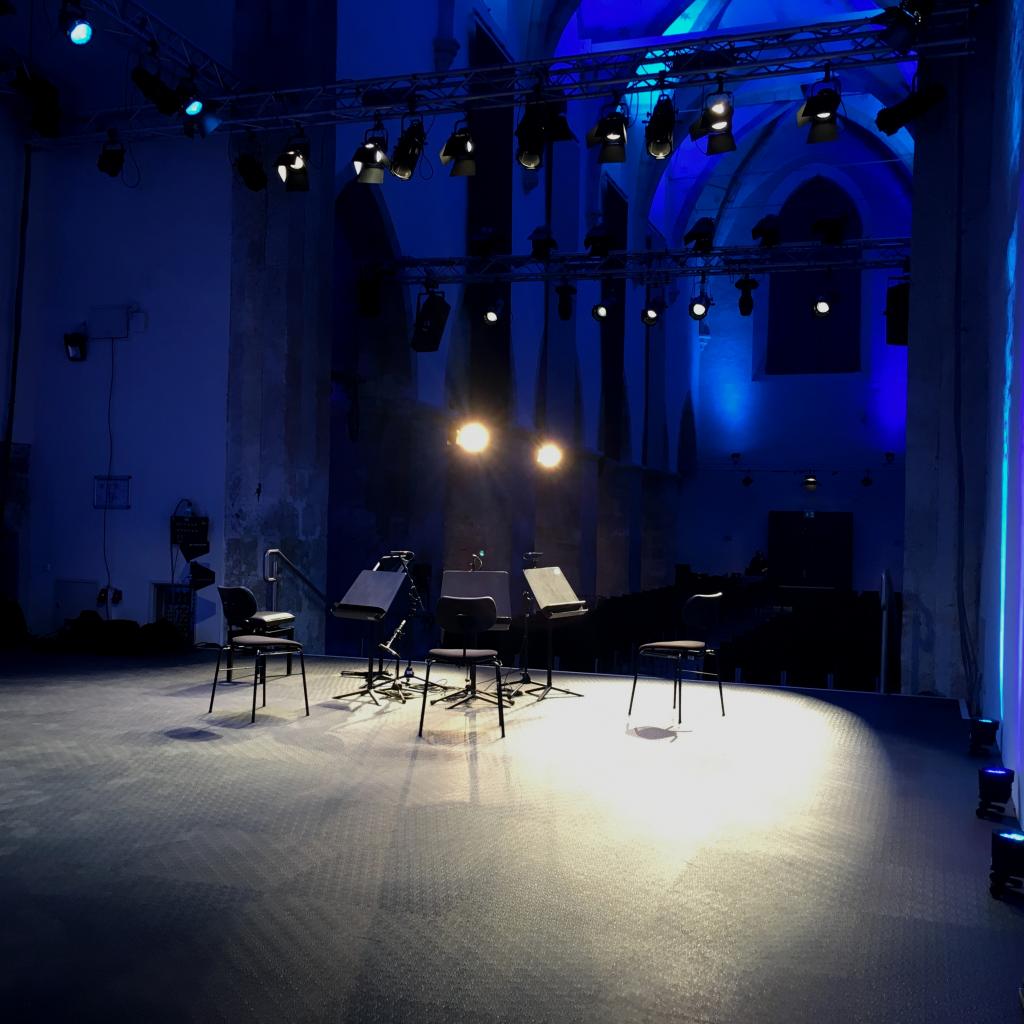 Jubiläumskonzert 120 Jahre Ernst Krenek Minetti Quartett Klangraum Minoritenkirche Krems Bühnensituation