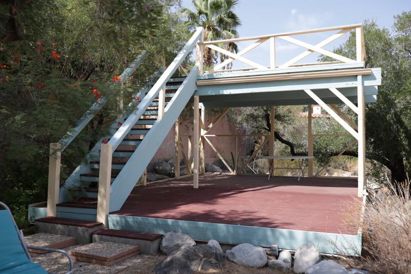 Krenek-Haus-Palm-Springs-Terrasse